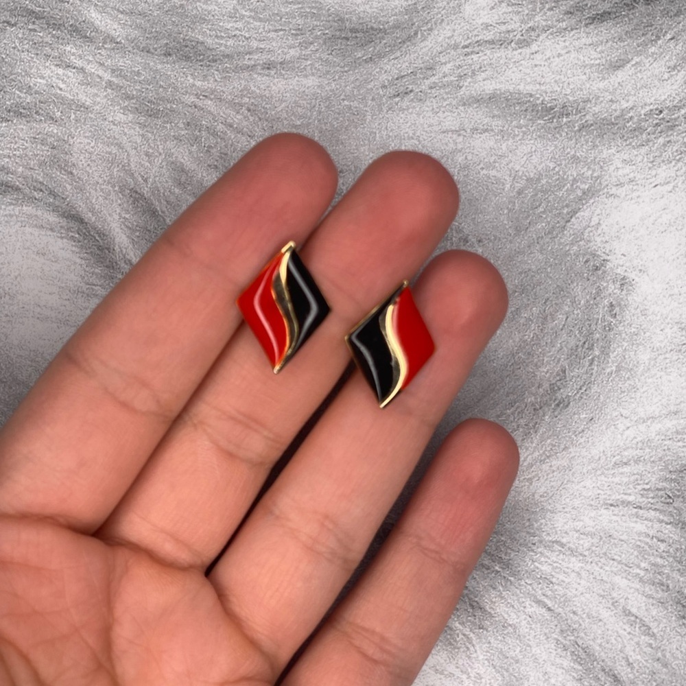 Elegant Vintage Red and Black Earrings + gold tone clip on earrings